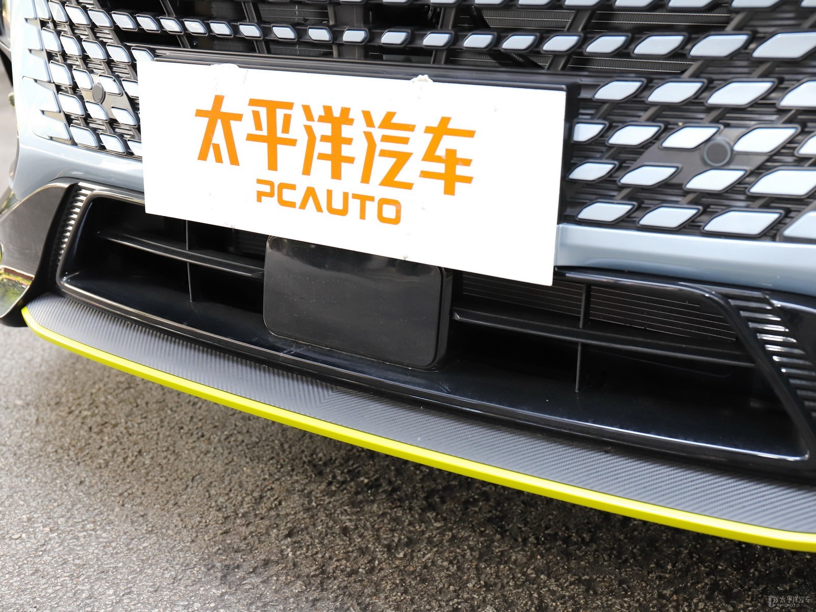 長(zhǎng)安2022款UNI-T 1.5T運(yùn)動(dòng)版旗艦型外觀深度解析